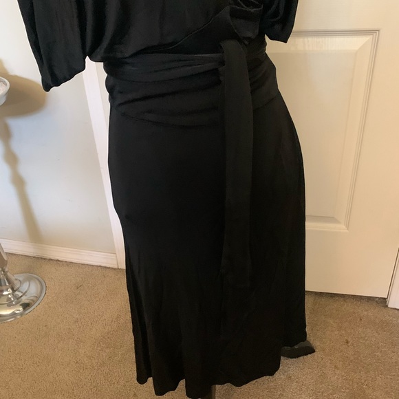 Diane vonFurstenberg Black Wrap Dress - Picture 3 of 10